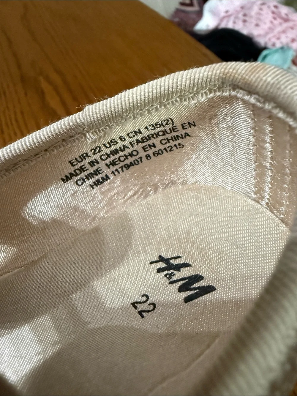 H&M Girls Sparkle Bow Slip-On Shoes in Champagne